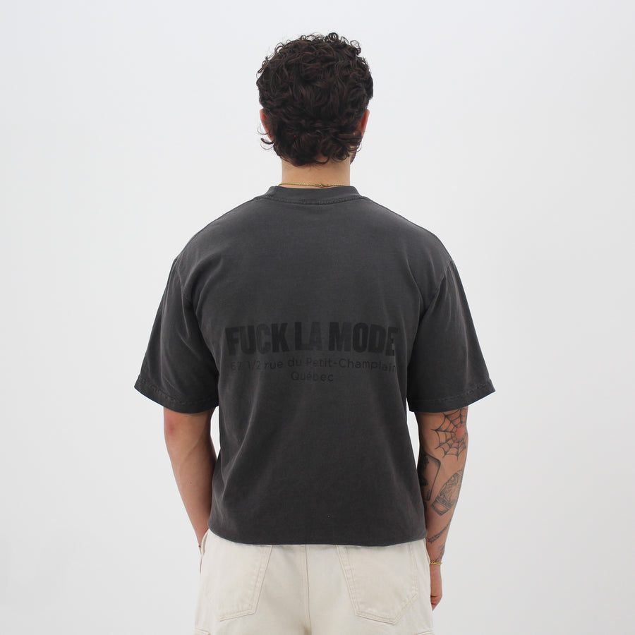 Oversized black address t-shirt — streetwear clothing from Québec City.
