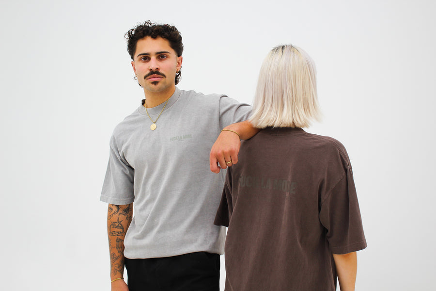 Oversize silver address t-shirt — streetwear clothing from Québec City.