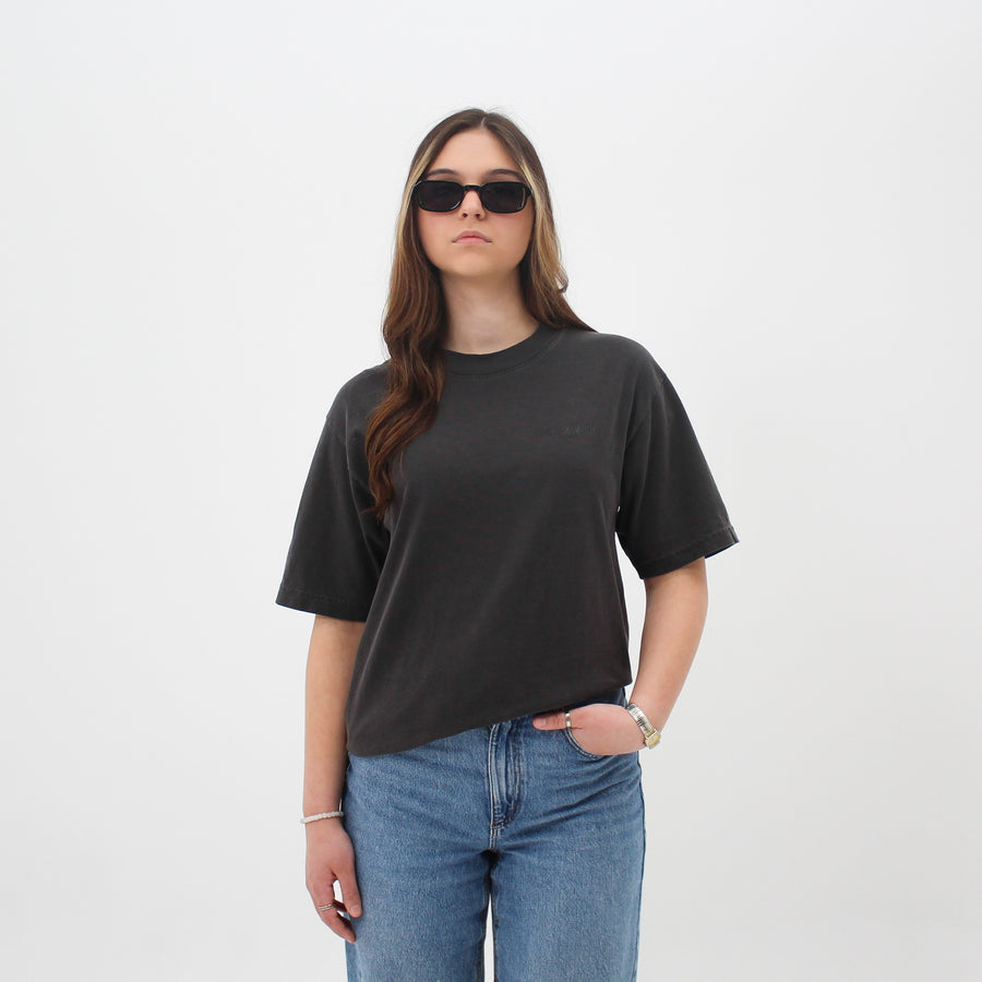 Oversized black address t-shirt — streetwear clothing from Québec City.
