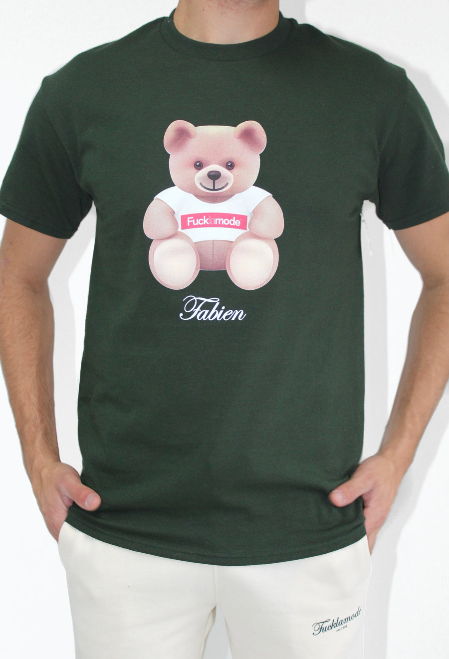 Unisex - Fabien the Bear T-shirt - Green 